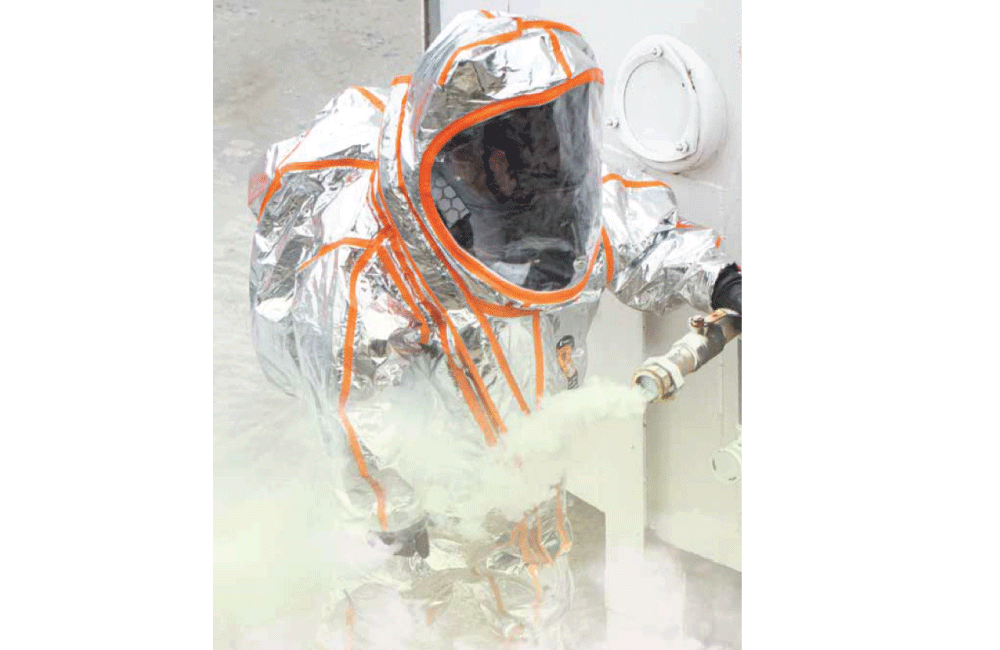 Frontline500Img5.png Frontline 500 NFPA 1991 Flash-Fire Chemical Suit – Kappler Multi-Hazard Protective Gear — view 5