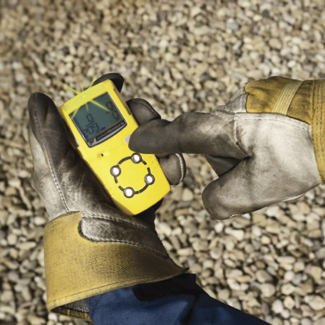 Honeywell GasAlert MicroClip X3 – Compact 4-Gas Detector with IntelliFlash and 3-Year Sensor Life — view 3