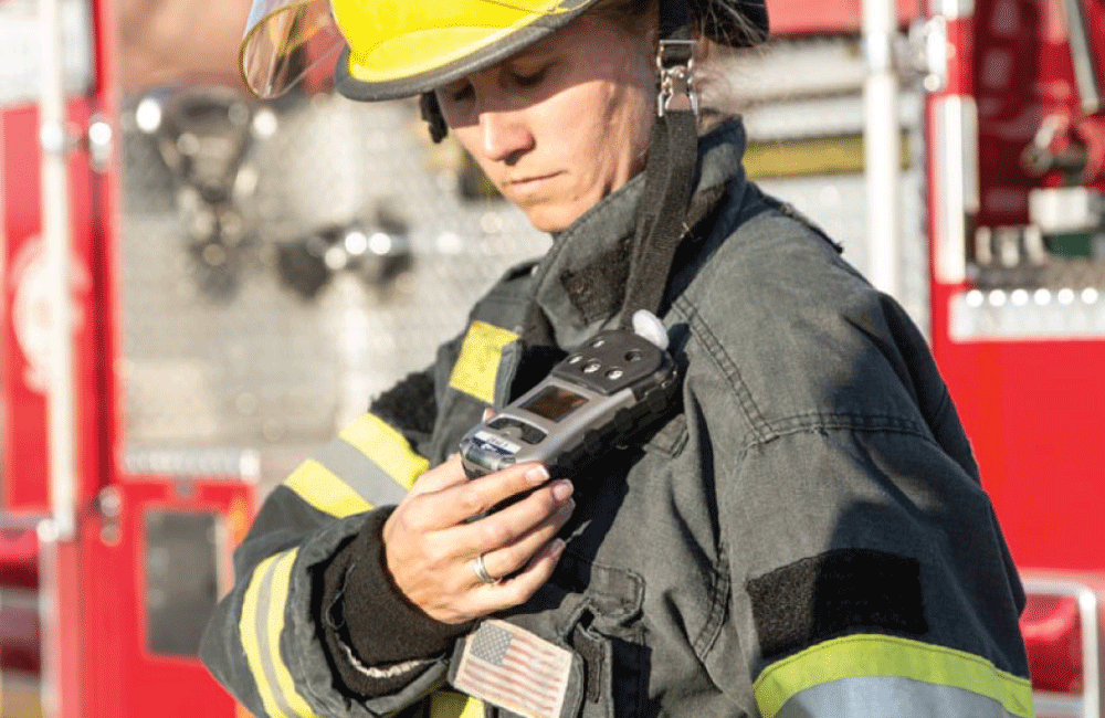 QRAE3Img3.png Honeywell QRAE 3 – Wireless 4-Gas Monitor for Industrial and Emergency Response — view 3